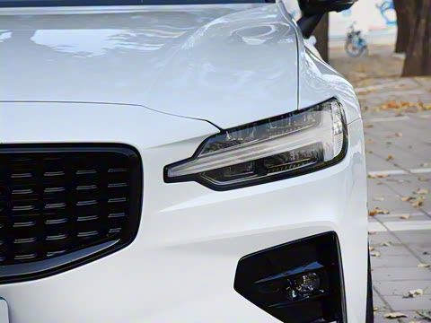 2023�� B5 �����˶���