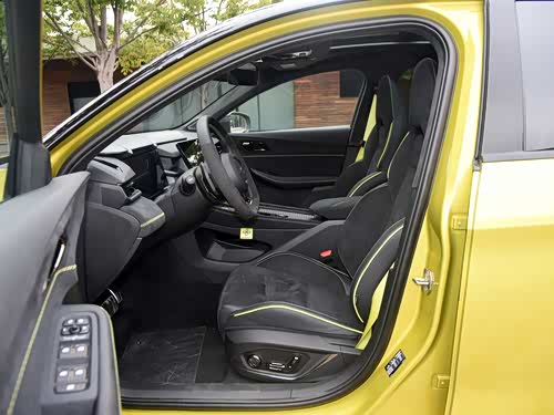 【领克03】领克_领克03报价_领克03图片_汽车之家