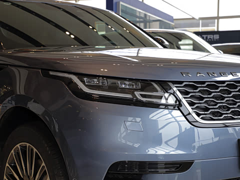 2021�� P340 R-DYNAMIC SE