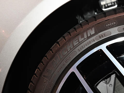 2021�� E 300 �˶���