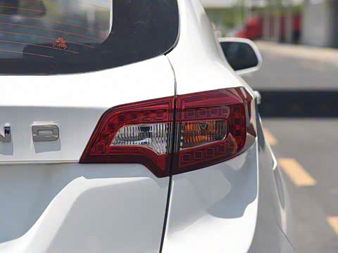 2018�� Plus 1.5T CVT�����