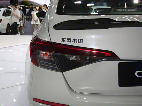 2023�� 2.0L e:HEV ���ٰ�