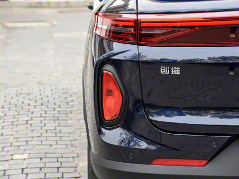 2022�� 1.5L PHEV 205KM ���а�Plus