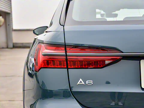 2021�� allroad quattro ̽���� 55 TFSI ����ԽҰ��