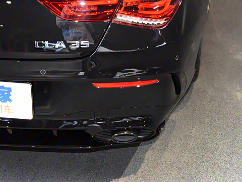 2022�� AMG CLA 35 4MATIC