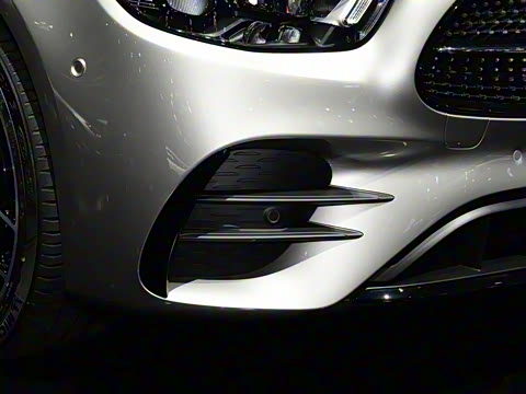 2021�� E 300 �˶���