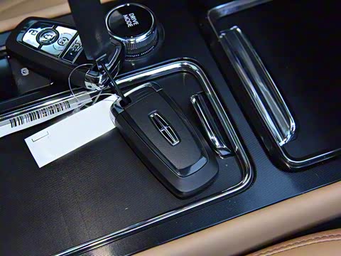 2020�� 2.0T ������ҫ��