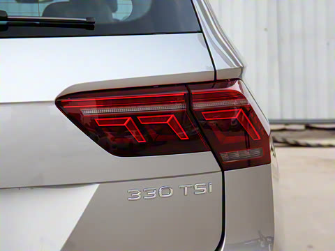 2022�� 330TSI �Զ�����R-Line�콢��