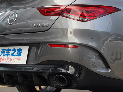 2022�� AMG CLA 35 4MATIC