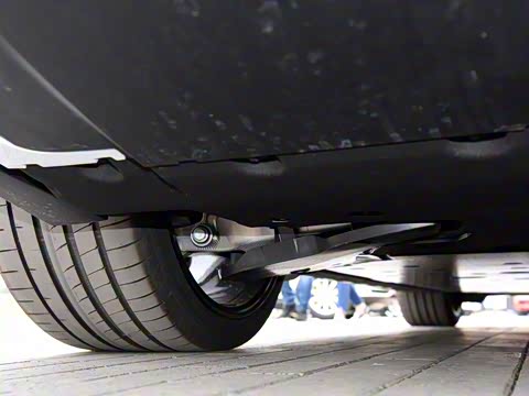 2019�� Taycan Turbo