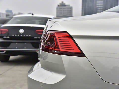 2020�� 330TSI DSG ������