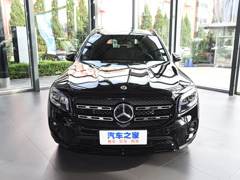 2021�� GLB 200 4MATIC