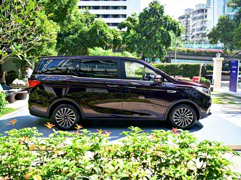 2019�� 1.5T �ֶ��콢�� ��V