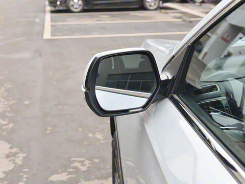 2022�� e:PHEV ������