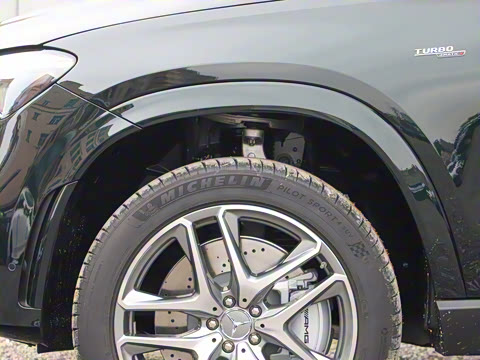 2022�� AMG GLE 53 4MATIC+