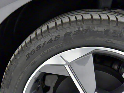 2022�� 40 e-tron ��ҫ�� ������װ