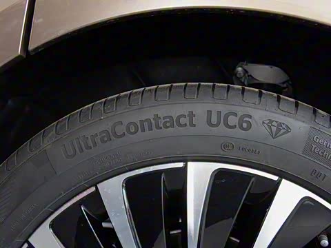 2020�� 380TSI ����