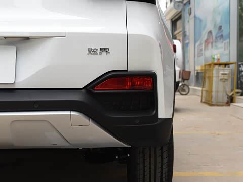 2020�� 1.5L �ֶ���