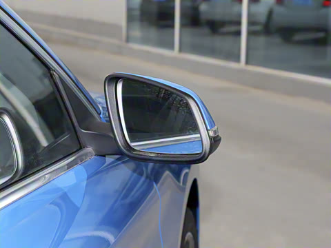 2021�� 120i M�˶���