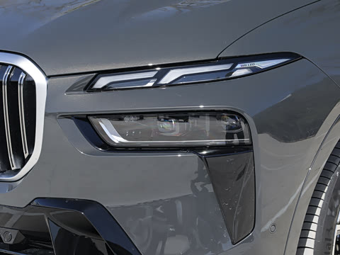 2023�� xDrive40i ������M�˶���װ