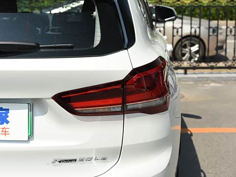 2020�� xDrive30Le ������