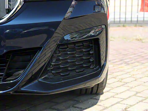 2022�� �Ŀ�� 530i M�˶���װ