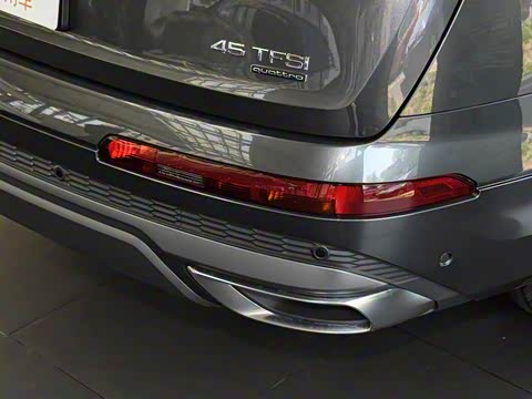 2020�� 45 TFSI quattro S line�˶�������