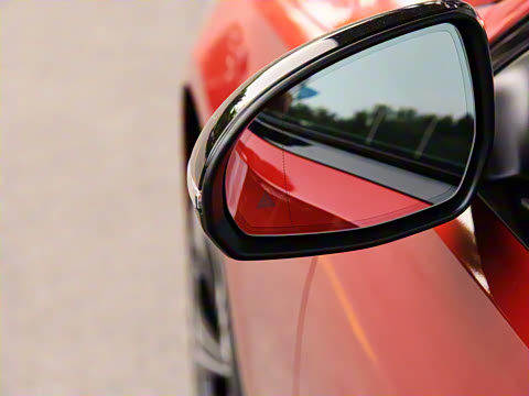 2022�� C 260 L �ҹ�˶���