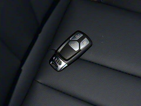 2022�� 40 TFSI ����������