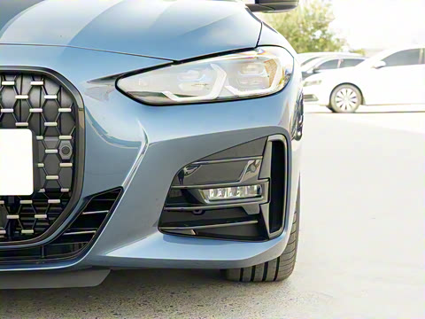 2021�� 425i M�˶���ҹ��