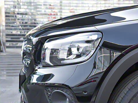 2022�� �Ŀ� GLB 200 4MATIC