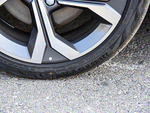 2023�� Remix 1.5T Hero