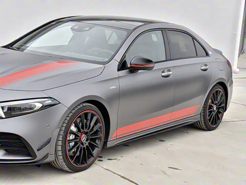 2022�� AMG A 35 L 4MATIC ��ҹ�ر��