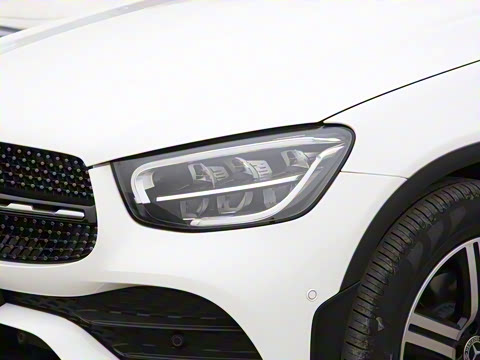 2022�� �Ŀ� GLC 260 4MATIC ����SUV