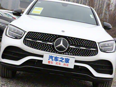 2022�� �Ŀ� GLC 260 4MATIC ����SUV