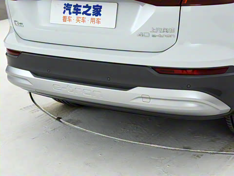 2022�� 40 e-tron ��ҫ�� ������װ