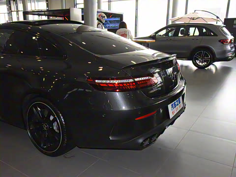 2021�� AMG E 53 4MATIC+ ���ܳ�