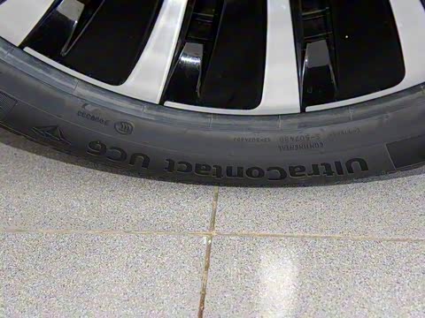 2020�� 380TSI ����