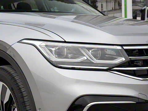 2022�� 330TSI �Զ�����R-Line�콢��