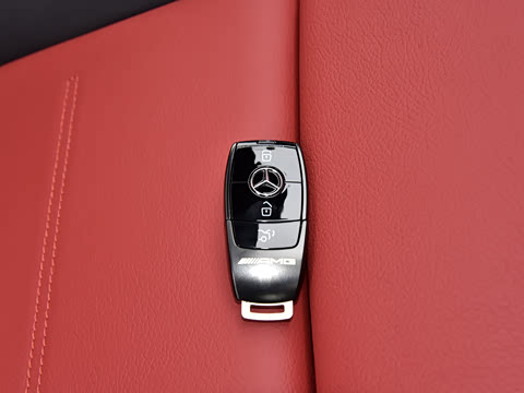 2021�� AMG CLA 35 4MATIC