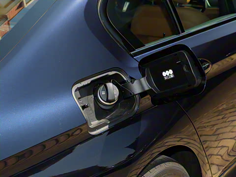 2022�� �Ŀ�� 530i M�˶���װ