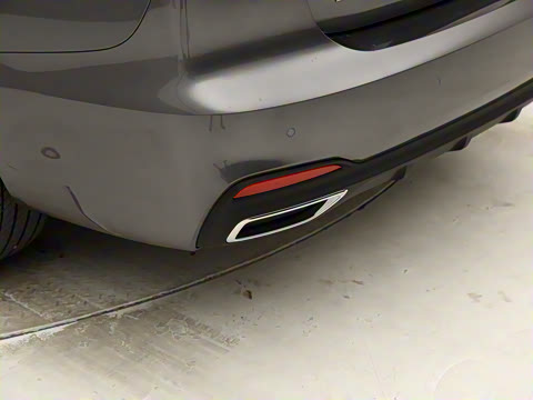 2020�� 300TGI �Զ�ˬ����Ļ�Ǽ�Supreme��