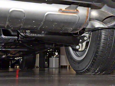 2020�� GLC 260 L 4MATIC ������