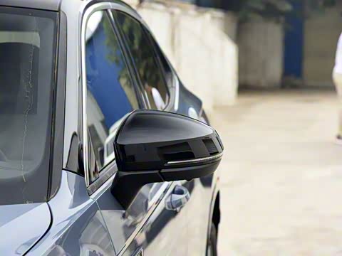 2020�� 380TSI �������������