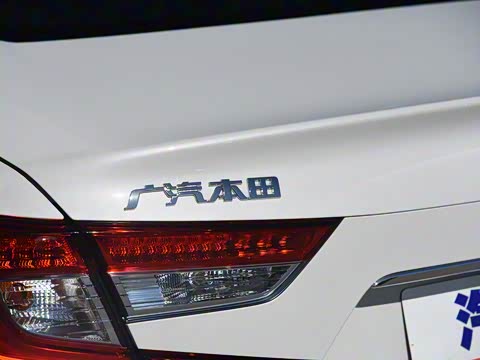 2018�� �񡤻춯 2.0L ���� ��V