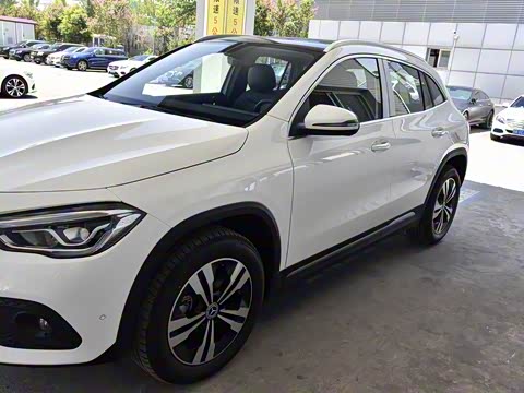 2020�� GLA 200