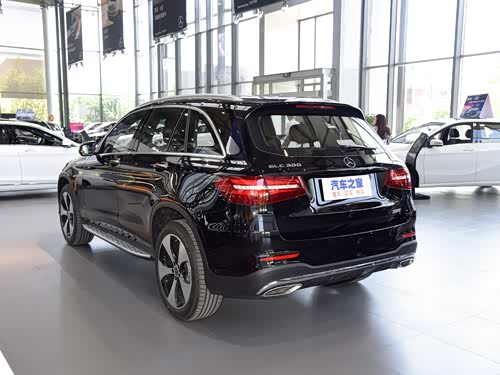 【图】奔驰glc 2018款 改款 glc 300 4matic 豪华型报价_图片_奔驰