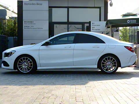 2019�� CLA 220 4MATIC