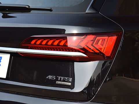 2020�� 45 TFSI quattro ����ר����