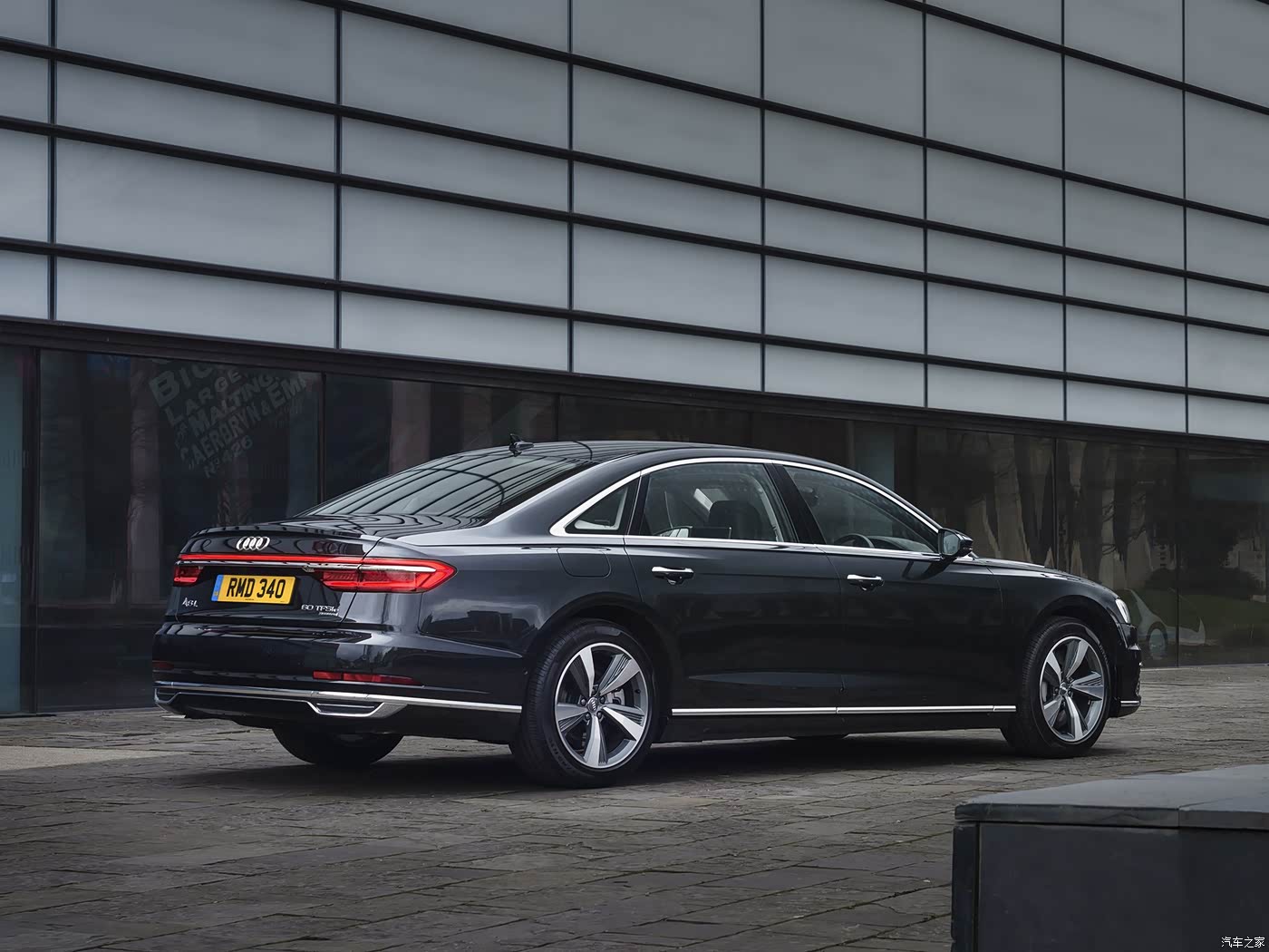 汽车之家|奥迪a8新能源|2020款 a8l 60 tfsie quattro 英国版|外观